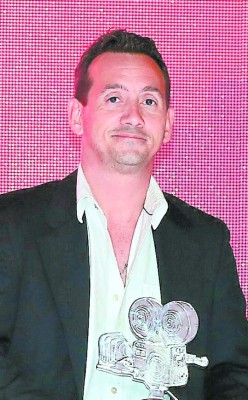 'Hay que atreverse a contar historias”