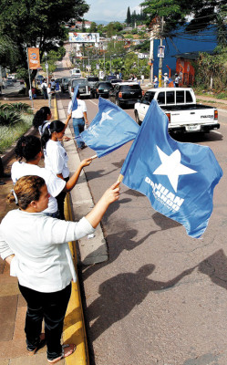 Honduras: Tapizados de propaganda política