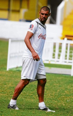 Delanteros de Olimpia llegan con la pólvora caliente