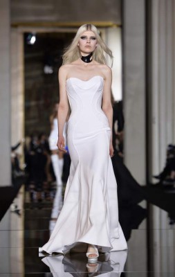 La sensual apuesta de Versace