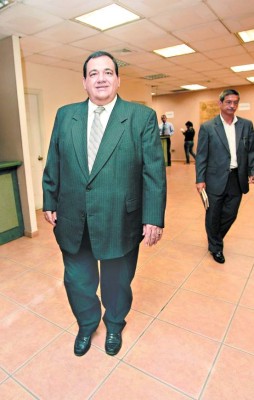 Orden de captura contra exministro de Soptravi