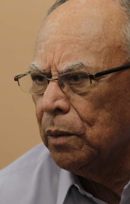 A la juventud se le promete mucho y se le cumple muy poco