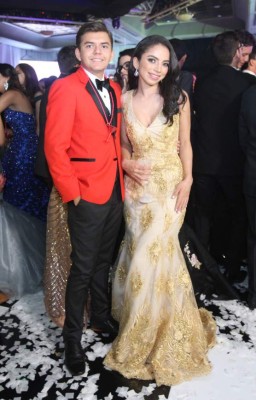 La Elvel School protagonizó una inolvidable velada