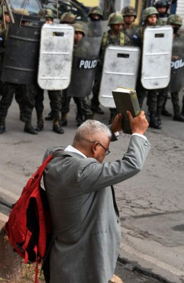 Imágenes de las tomas y protestas este miércoles en varias zonas de Honduras
