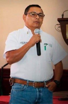 Consternación en velorio del alcalde José Lorenzo 'Lenchito' Bejarano (FOTOS)