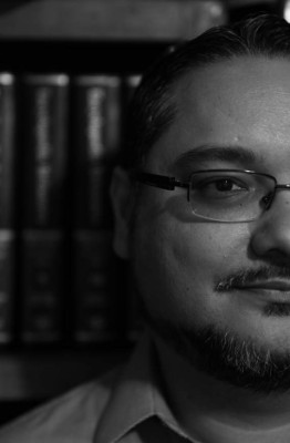 'Simplificar la forma de escribir es quitarle capas al ego”