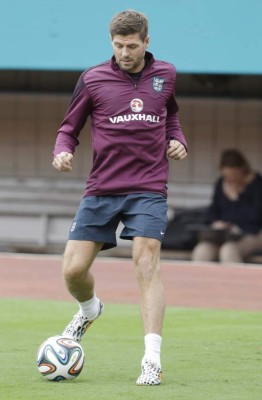 El niño torres debutará hoy ante el real madrid