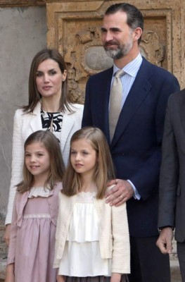 Doña Letizia culturiza a sus hijas