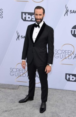 FOTOS: Los looks de los famosos en la alfombra de los SAG Awards