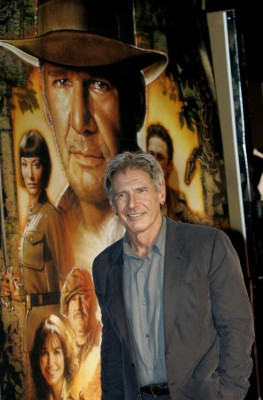Harrison Ford estable, luego de accidente