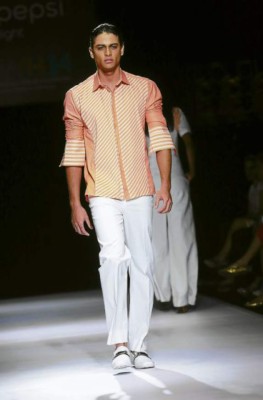 Prendas frescas y vanguardistas