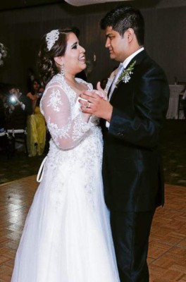 Una hermosa alianza de amor protagonizaron Alisse y Félix