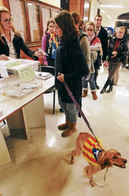 Nacionalistas catalanes ceden, pero avanzan independentistas