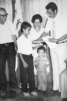 Asume el presidente más joven de la historia