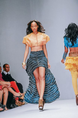 Dirty Gold de Yndra Rodríguez en Dominicana Moda 2012