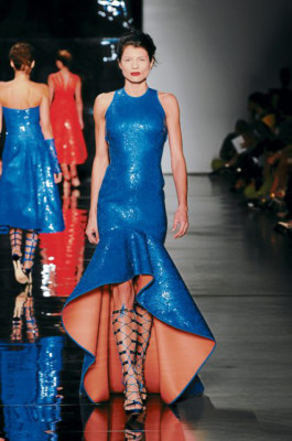 Azul klein, rojo y negro marcaron tendencia en 2013