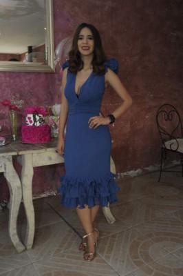 Cindy Lanza se despide de su soltería