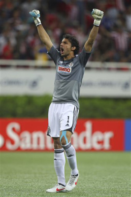 México: Portero Michel podría jugar el clásico