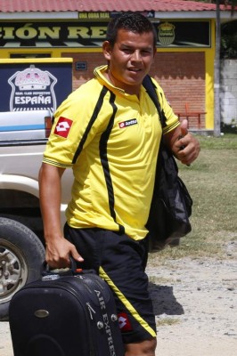 Kevin Espinoza: Rebajó ocho kilos para ser titular...