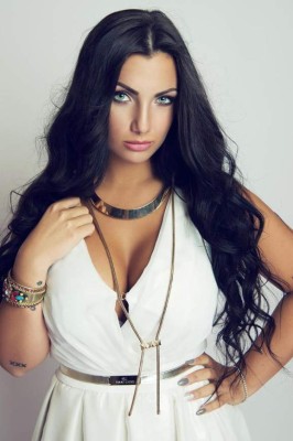 La hermosa heredera de Lamborghini conquista MTV &nbsp;&nbsp;