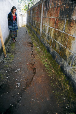 Continúan sismos y réplicas en zonas afectadas de Guatemala