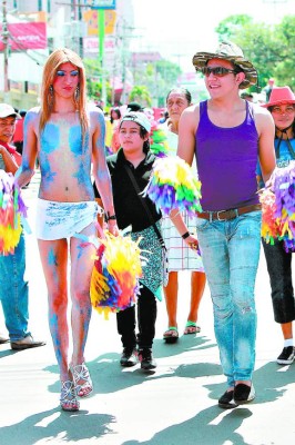 Iglesias en alerta ante las amenazas de matrimonio gay