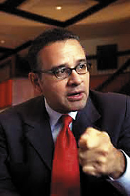 Mauricio Funes dice que maras no cumplen