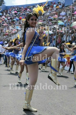 Honduras: Las palillonas más bellas de los desfiles patrios 2016