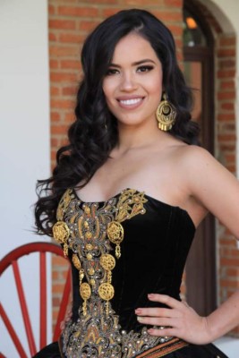 Ellos son los famosos que apoyan a la hondureña Angie Flores