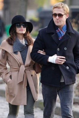 Publican primeras fotos de la hija de Ryan Gosling y Eva Mendes