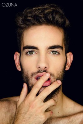 Se suicida presentador y actor de TV Azteca