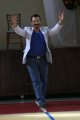 ”Concierto de azul en primavera” de Yoyo Barrientos