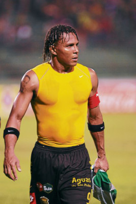 Carlos Pavón, abuelo del Clausura