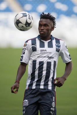 Elis: espero anotar goles porque fue para lo que trajeron