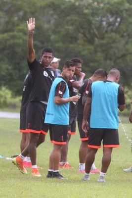 Carlos Restrepo afina al Olimpia para el primer round ante Alianza&nbsp;&nbsp;