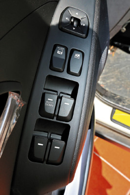 6 velocidades para la Tucson 2014