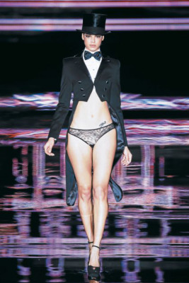 El íntimo glamour de Andrés Sardá