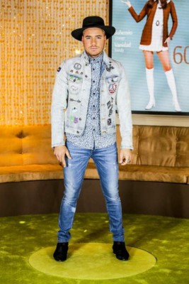 La Alfombra Retro de los Premios Juventud 2016