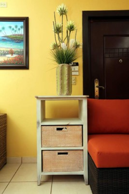 Muebles y mesas auxiliares