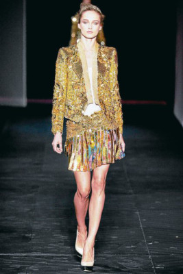 Luzca como un ícono en metal