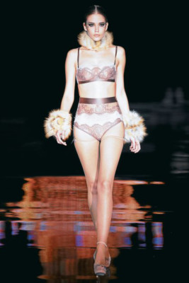 El íntimo glamour de Andrés Sardá