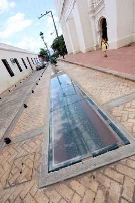 Cinco iglesias, el Museo de Arqueología, la Caxa Real, el Museo Histórico y Cívico y la Casa de la Cultura son algunos de los monumentos coloniales que posee la excapital Comayagua