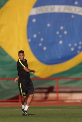 Abismales diferencias entre el gigante Brasil y la sorprendente Sub 23 de Honduras