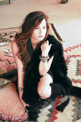 Demi Lovato resurge de sus cenizas y triunfa