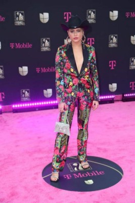 ¿Extravagancia o desatino? Los peor vestidos de Premios Lo Nuestro 2020