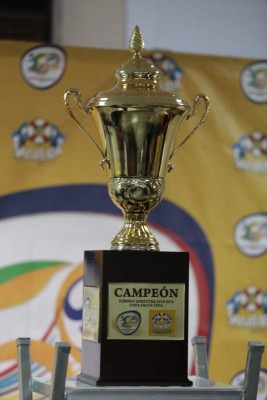 Liga Nacional presentó la Copa Salvavida
