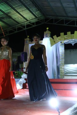 Cinthia López, la nueva Reina de la Feria Patronal de Nacaome