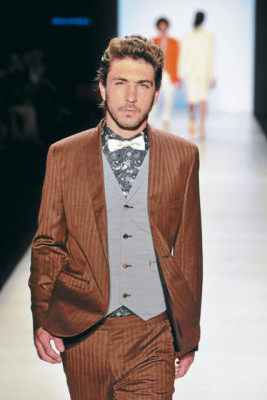 Lina Cantillo abre pasarela de Colombiamoda