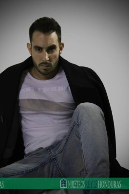 Enrique Rosa representa al país en el Mister World 2016