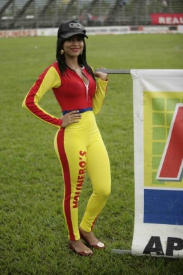 Bellas mujeres en la fecha 7 de la Liga Nacional de Honduras